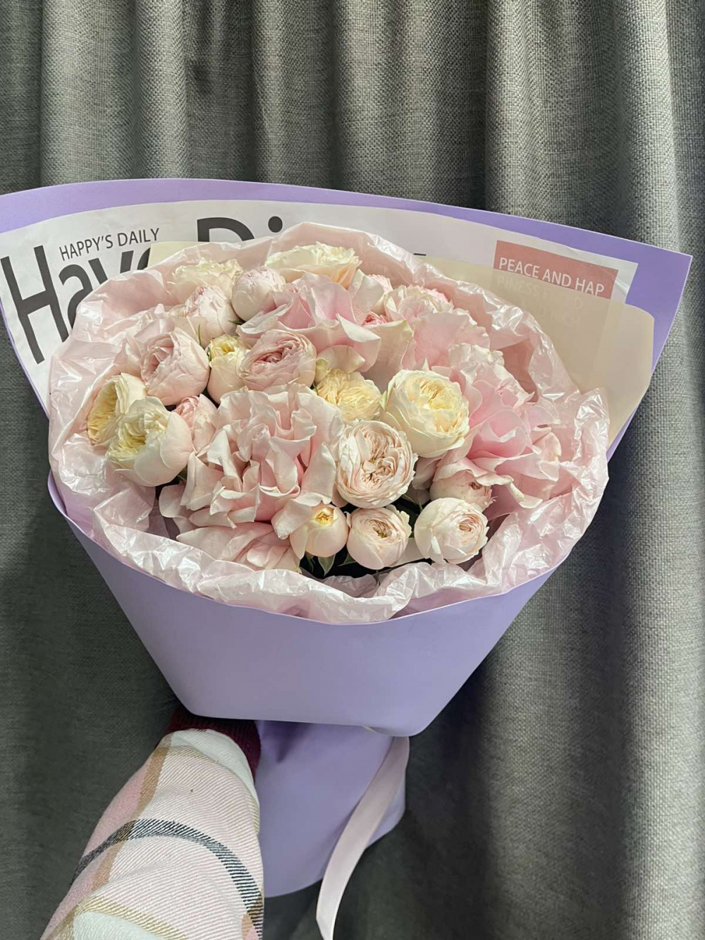 Нежный букет из французских роз Pink Mondial 