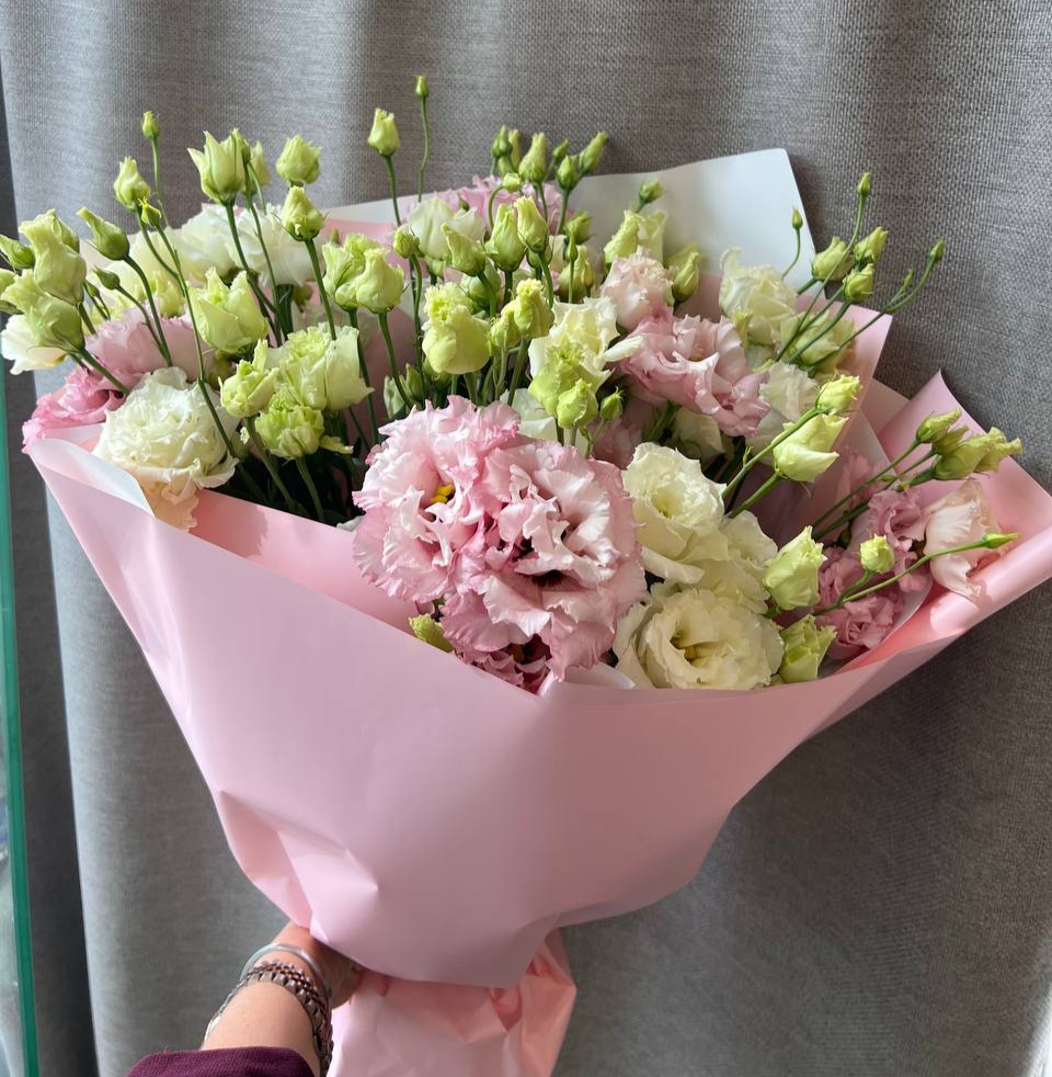 Букет из королевской эустомы, 15 шт